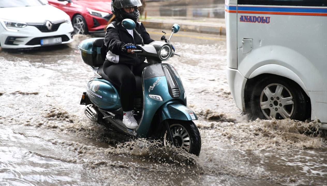 adanada saganak hayati olumsuz etkiledi 4gfHTFqm