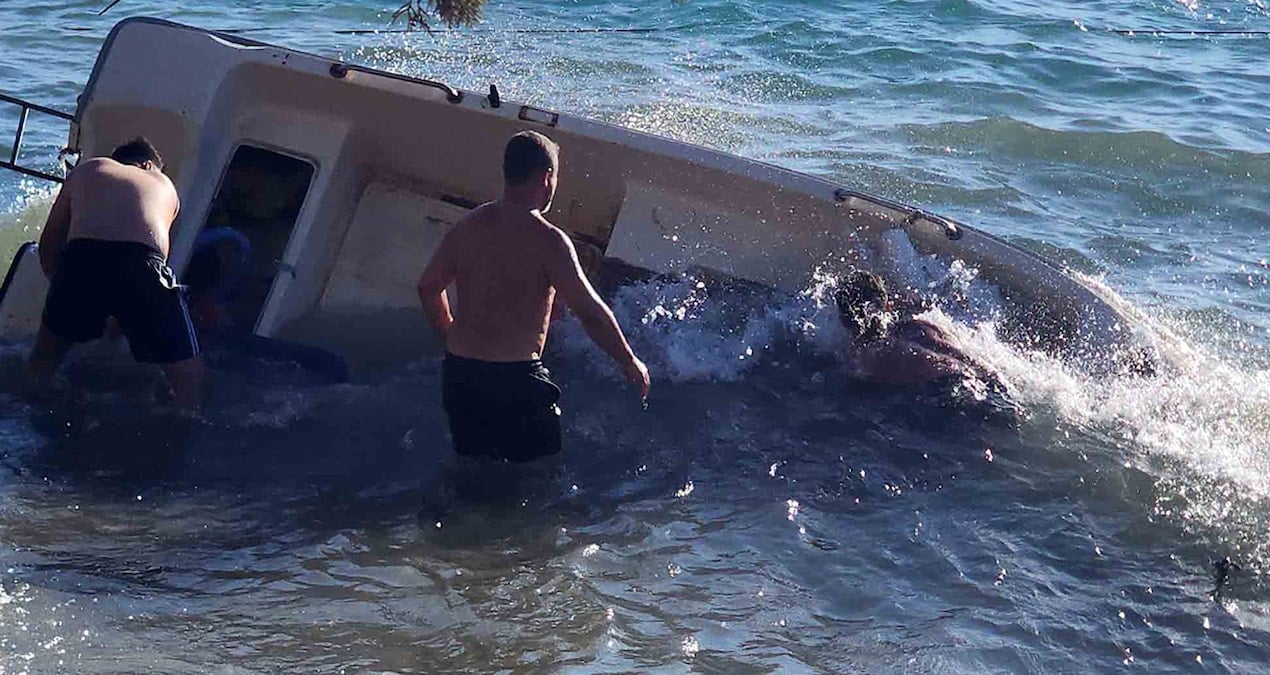 bodrumda firtina kabusu kayiklar batti feribot seferleriiptaledildi CTHYkWZt