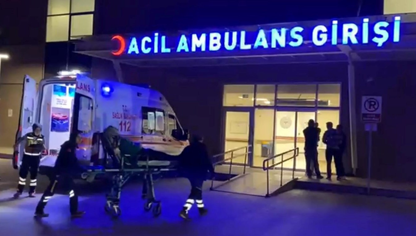 dugundetavuk doner zehirledi92 kisi hastanelik oldu IIqQiZqe