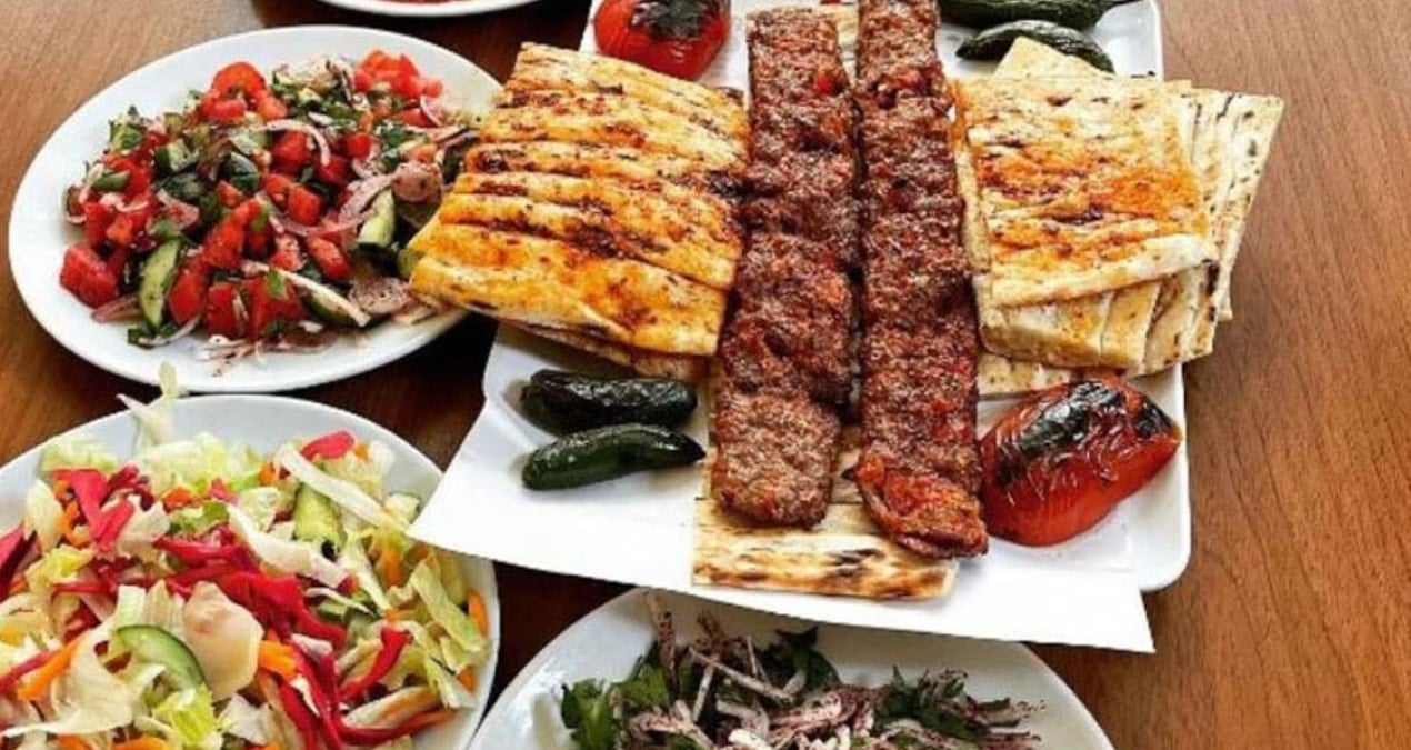 helal kebap diye satiyorlar tum etlerde domuz eti ortaya cikti rOA7jBl1