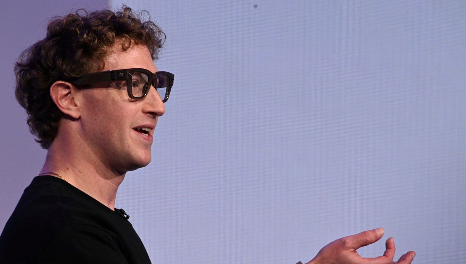 zuckerberg gozluk tanitti yapay zeka yon verecek StOWzBIp