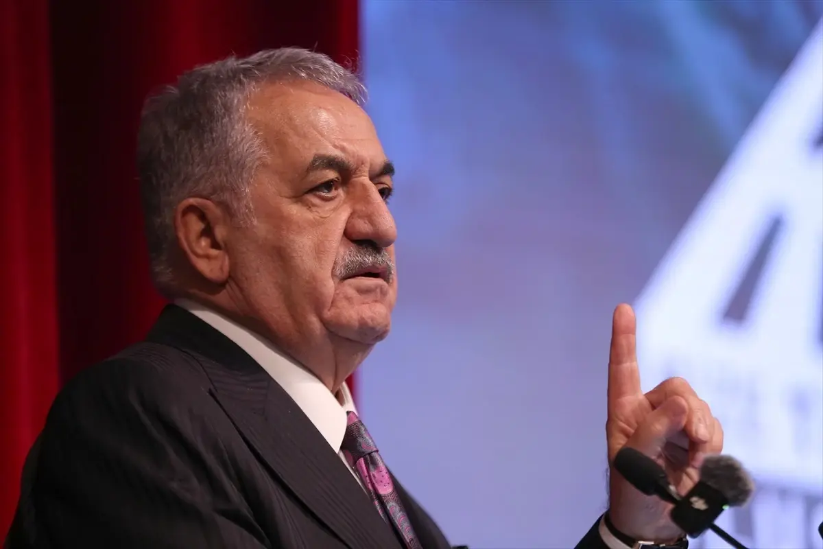 ak parti genel baskan yardimcisi yazici uluslararasi rize ticaret ve ekonomi kongresi zirvesinde konustu 3CMWxXa9.jpg