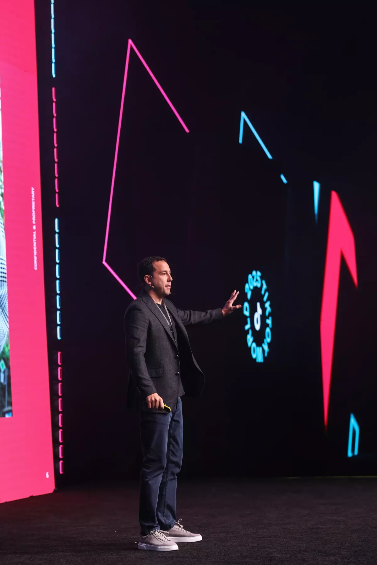 tiktok world istanbulda gerceklesti eGOJKOBB.jpg